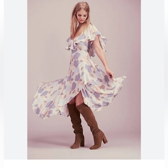 Free People Faye Printed Flowy Wrap Maxi Dress size XS - Picture 8 of 8